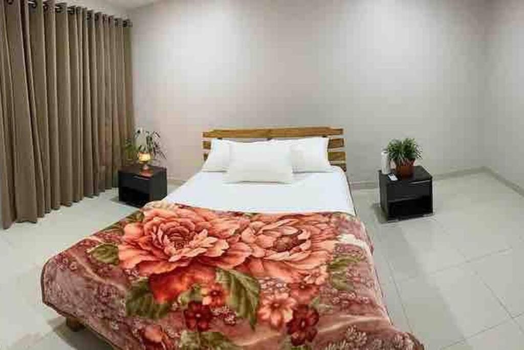 Lovely 4-Bedroom Holiday Home With Free Parking. Lautoka Ngoại thất bức ảnh
