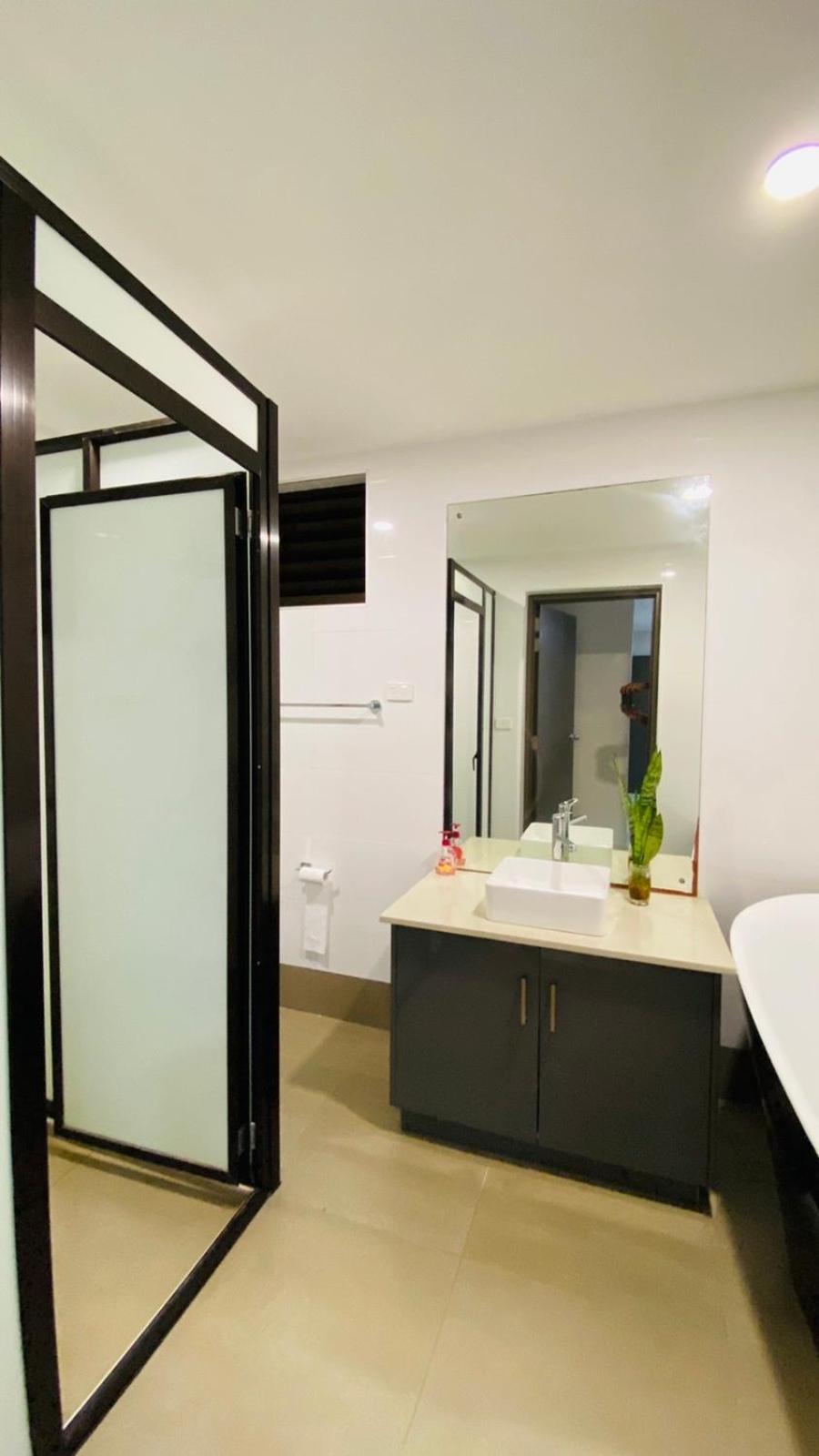 Lovely 4-Bedroom Holiday Home With Free Parking. Lautoka Ngoại thất bức ảnh